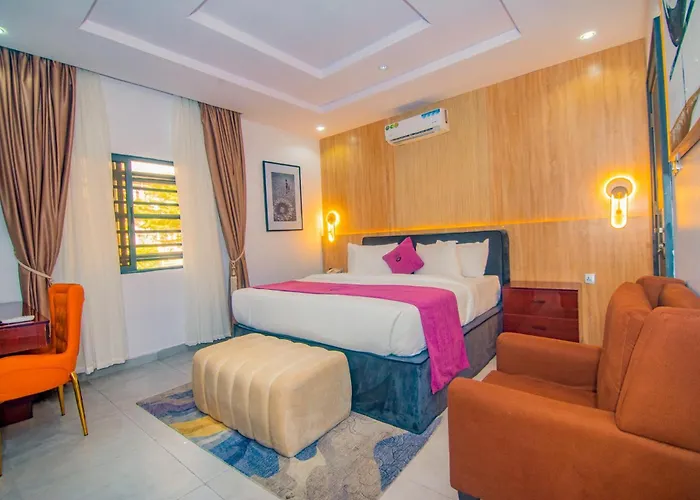 Purple Lavender Hotel Lekki