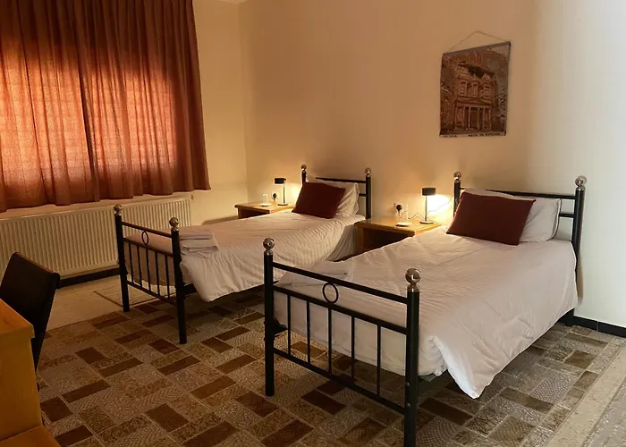 Baytna Hotel
