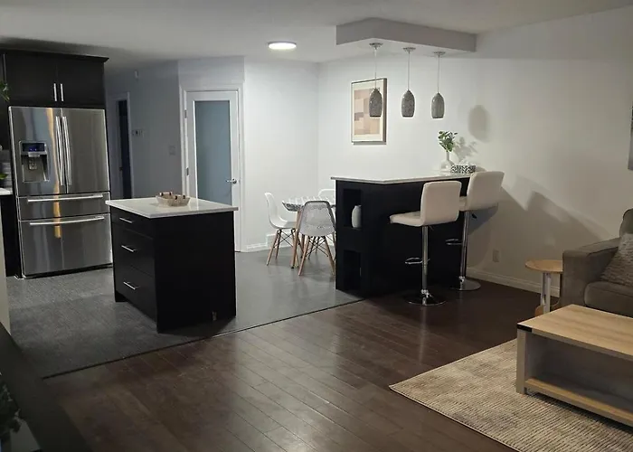 Full House - Main Floor