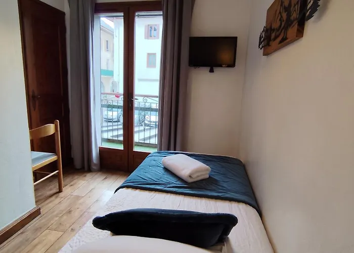 Hotel Restaurant Angival - Chambres Et Appartement