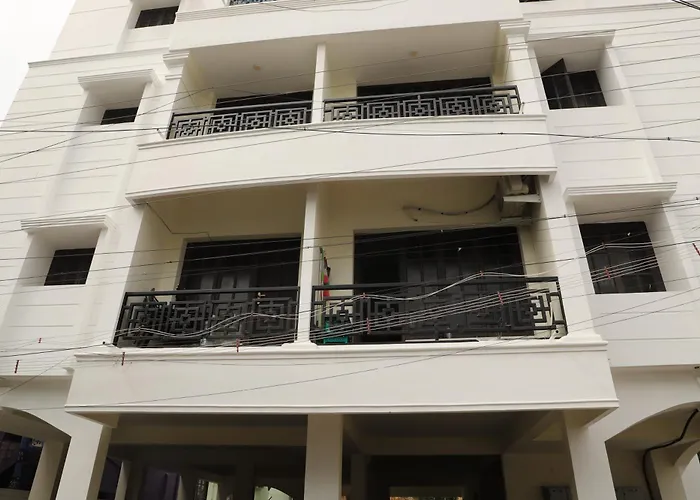Shree Service Apartment