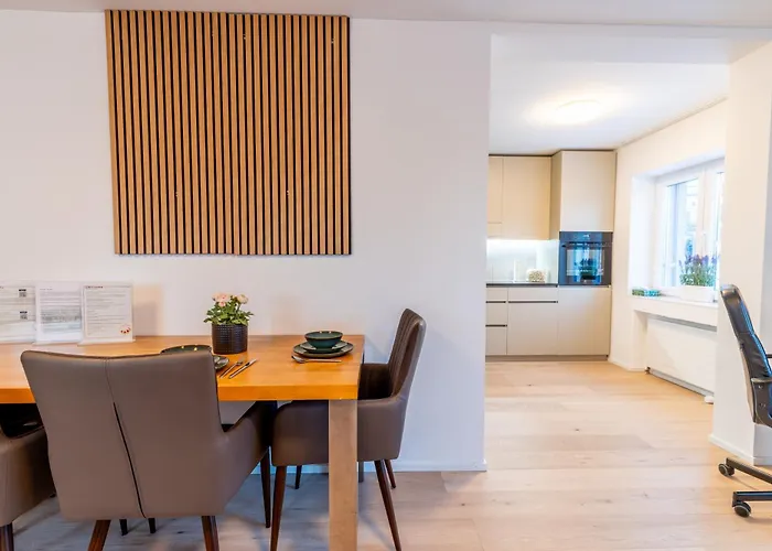 Jasminkas Host 1, Ruhig, Gratis Parkplatz Balkon & Im 1, Stockwerk