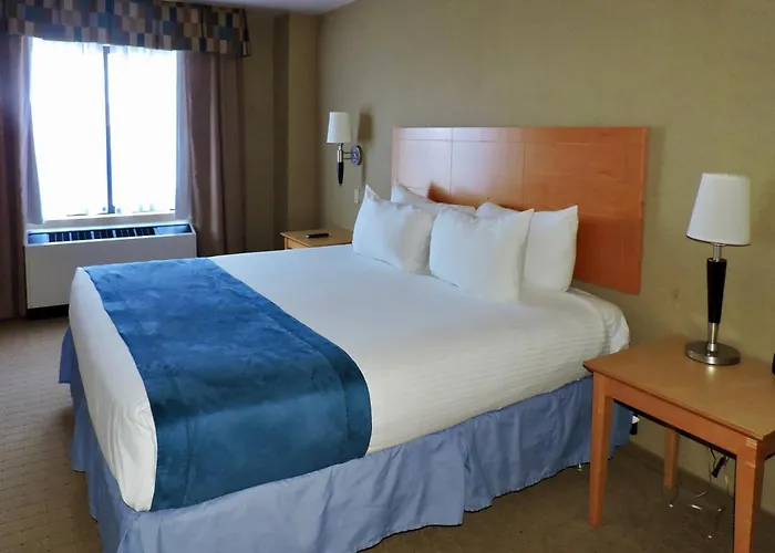 Marco Laguardia Hotel & Suites