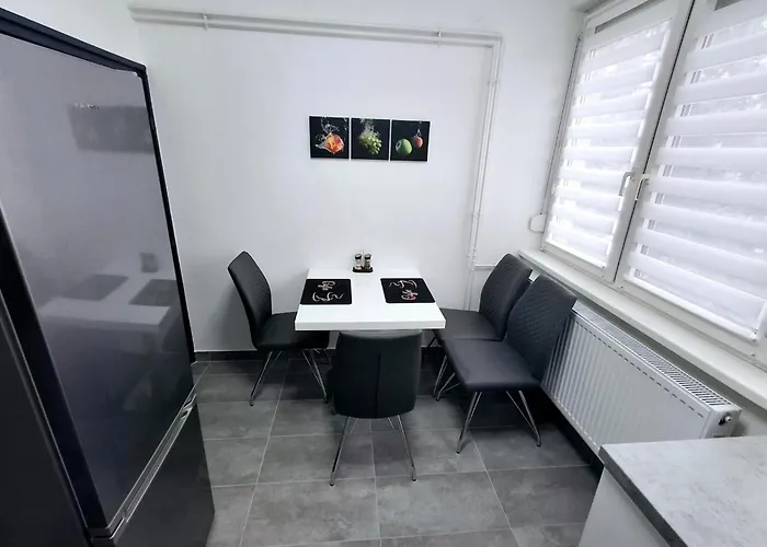 Cosmopolitan Apartman