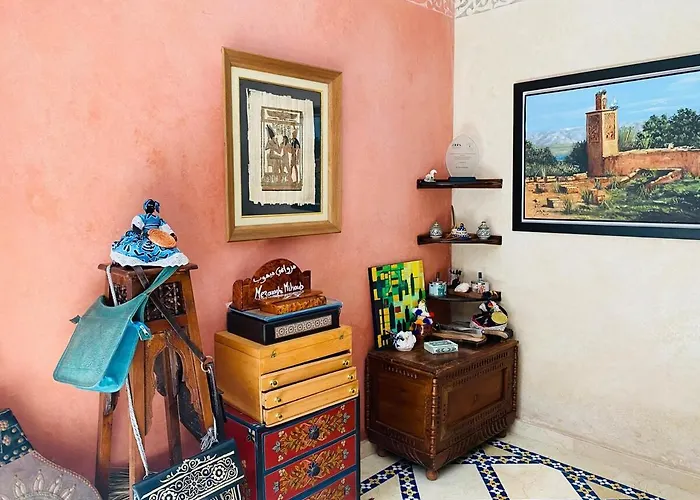 Traditional Riad 4-Bedroom In The Heart Of Rabat Medina