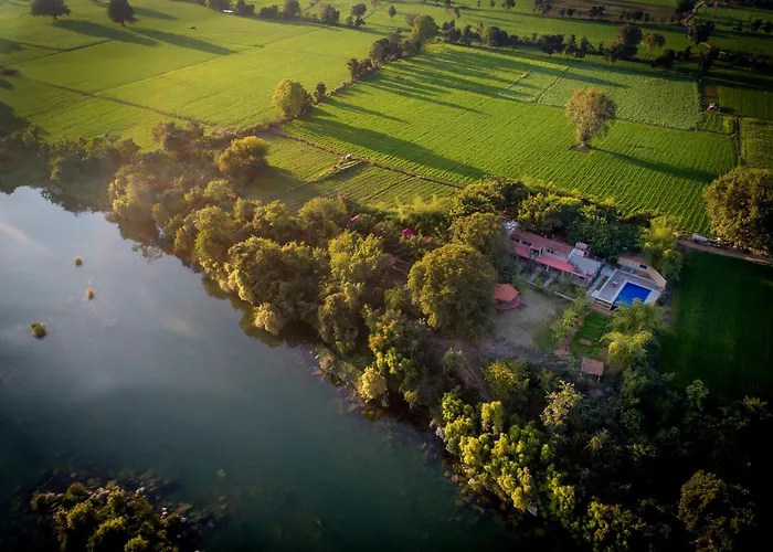 Greetoe Camp Panna