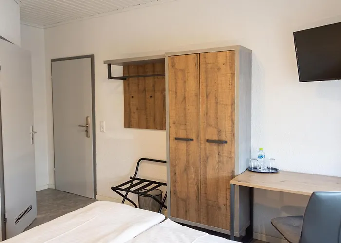 Cocco-Bello Smart Check-In Hotel
