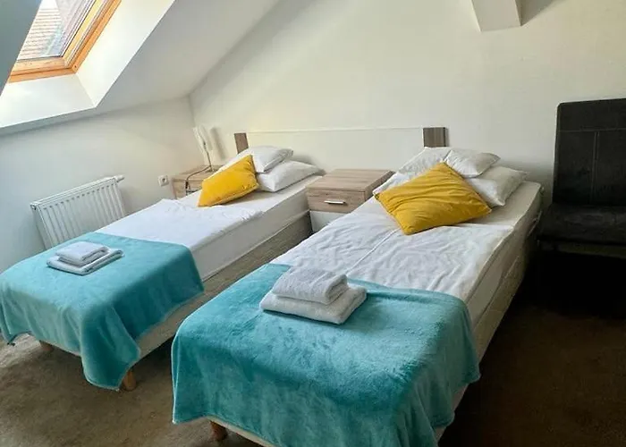 Star Apartment 1