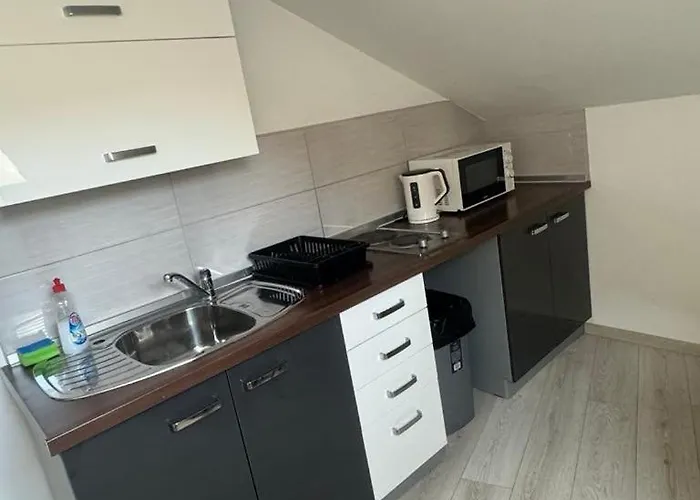 Star Apartment 1