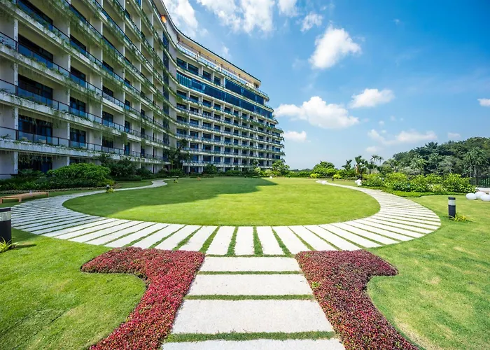 Forest City Golf Hotel