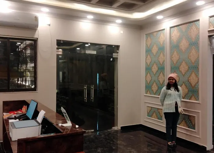 Rajbari Resort