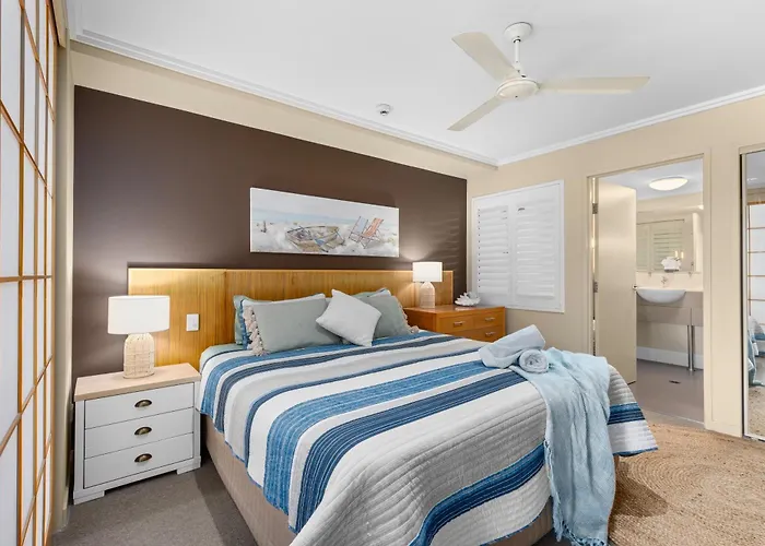 Hervey Bay 50 Meters From The Beach, 2Br 2Ba Apartment In Resort On The Esplanade With 2 Pools, Spa, Gym, And Parking
