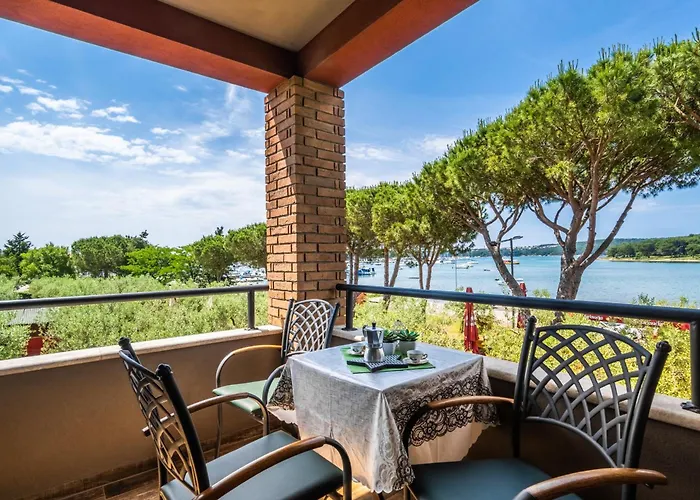 Apartments Oliveto - Calming Sea View