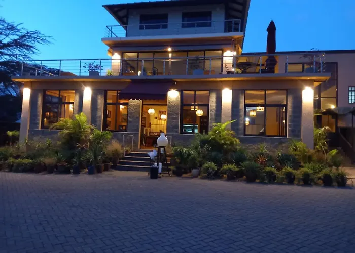 Matteos Italian Restaurant,Bar & Accommodation