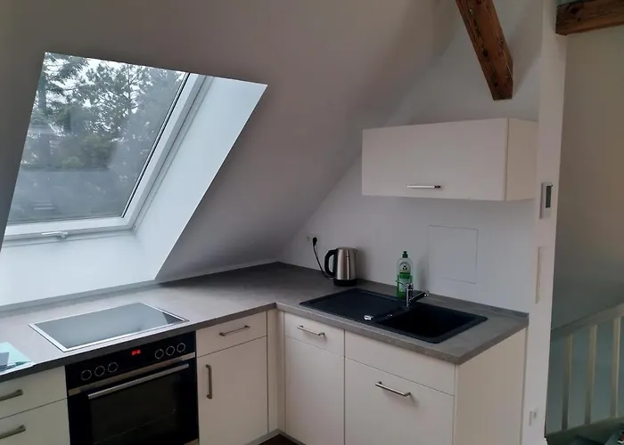 Helle Dachgeschosswohnung Am Weinberg-Campus