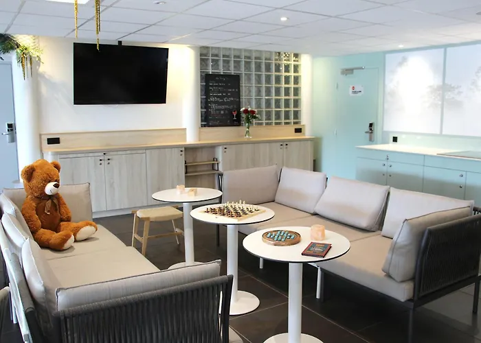 Hotel Kyriad La Rochelle Centre Ville