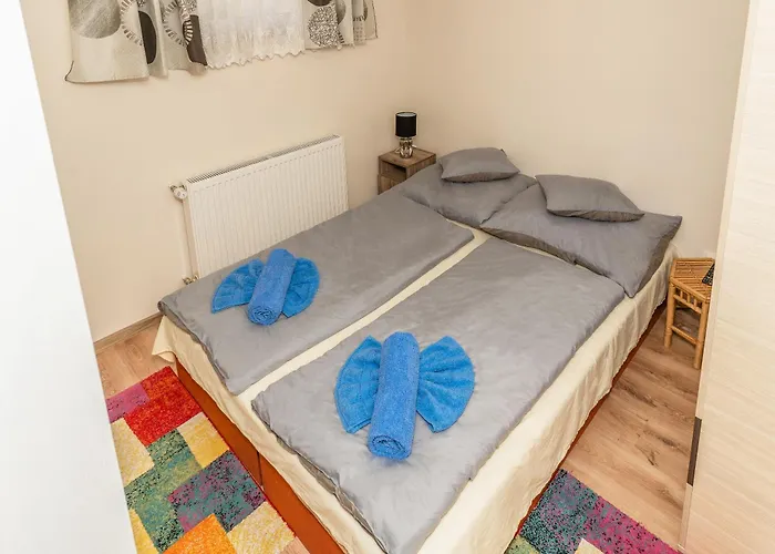 Lili Apartman