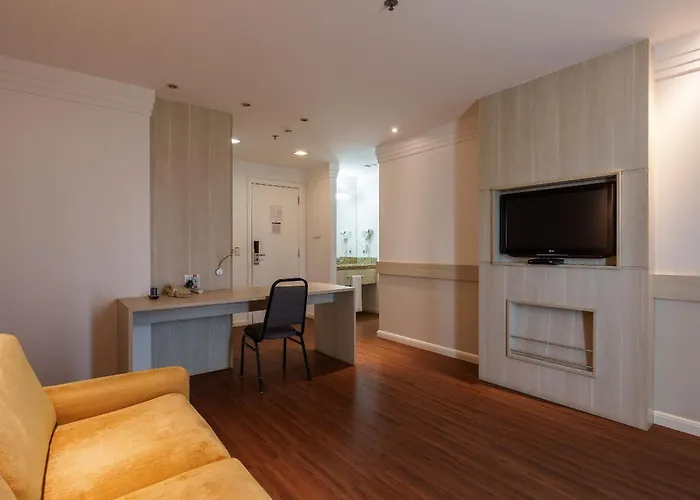 Flat moderno Hotel Mercure Líder