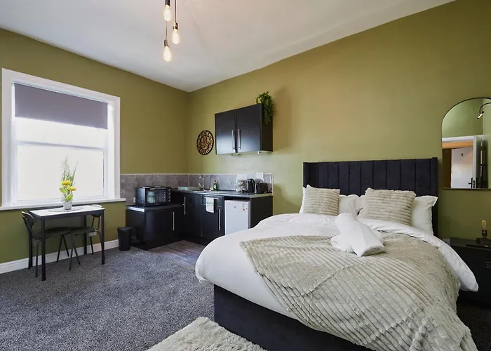 Bv Aparthotel Huddersfield Ideal For Business & Leisure Stays