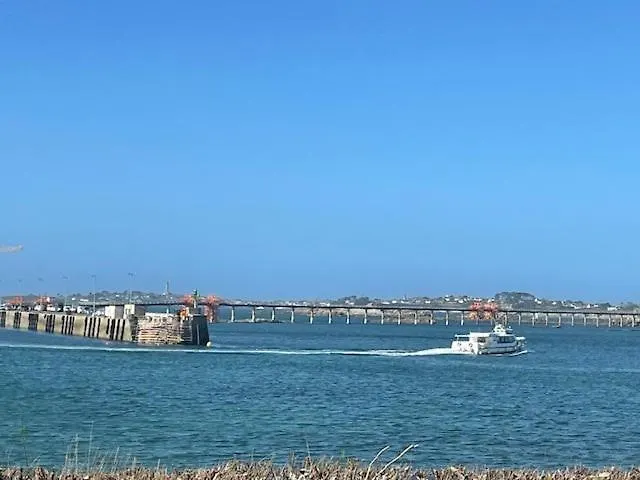 Le Vieux Port - Vue Mer