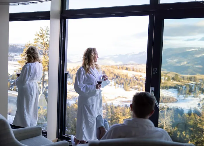 Sparkling Hill Resort And Spa - Adults-Only Resort