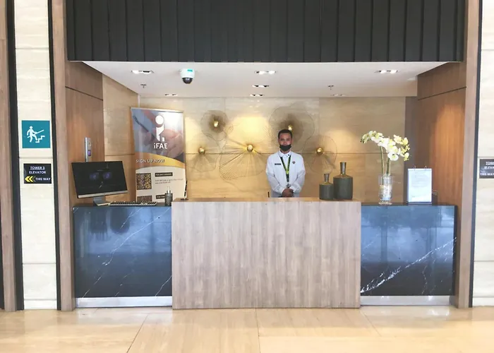 Megaworld Furnished Studio Near Mall/Marriott/Icc