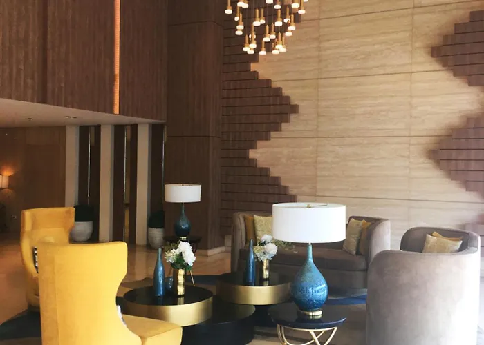 Megaworld Furnished Studio Near Mall/Marriott/Icc