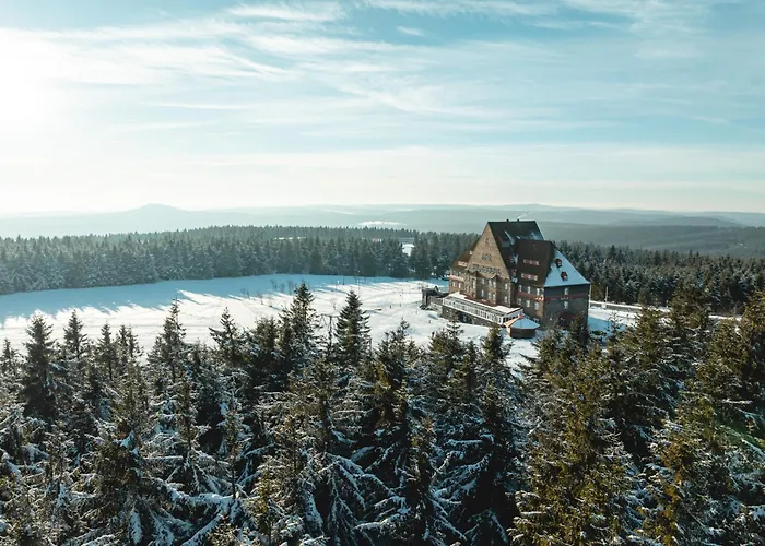 Naturhotel Sachsenbaude Oberwiesenthal - Indoor-Pool & Outdoor-Whirlpool