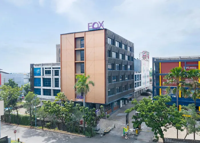 Fox Lite Hotel Cikarang
