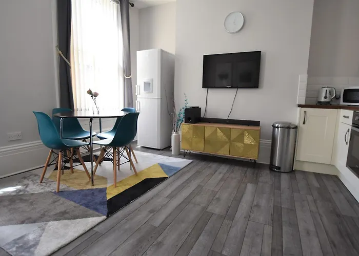 Dwell Living Argyle Square