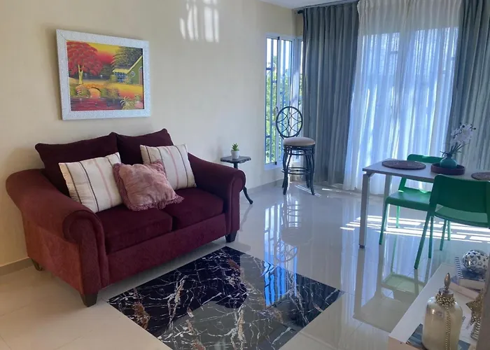 Tiny Apartment By Merengue House ,8 Minutos Airport