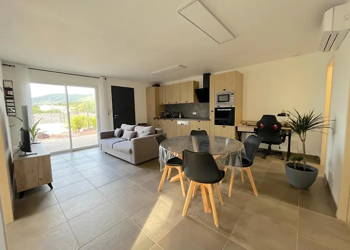 La Maison De Vacances A Ajaccio- Proche Plage Et Aeroport- Exterieur Privatif Avec Barbecue