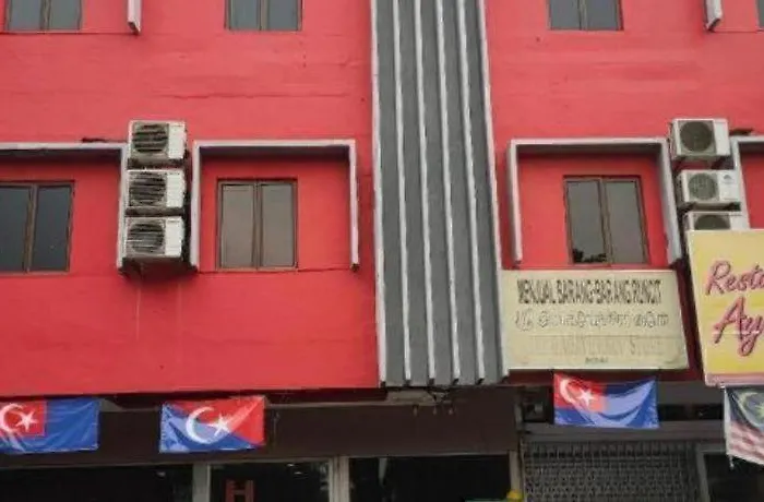 Oyo 90273 Mz Hotel