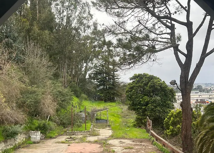 3Br Castle On The Hill Wviews