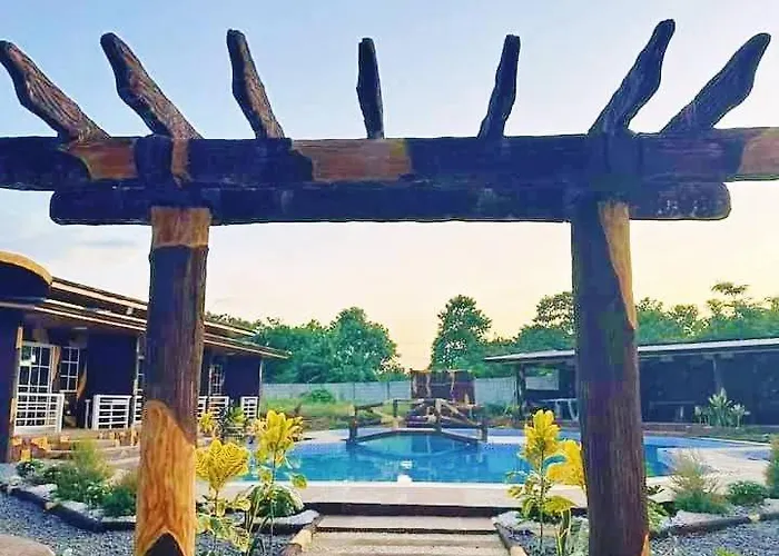 F1 Green Meadows Resort