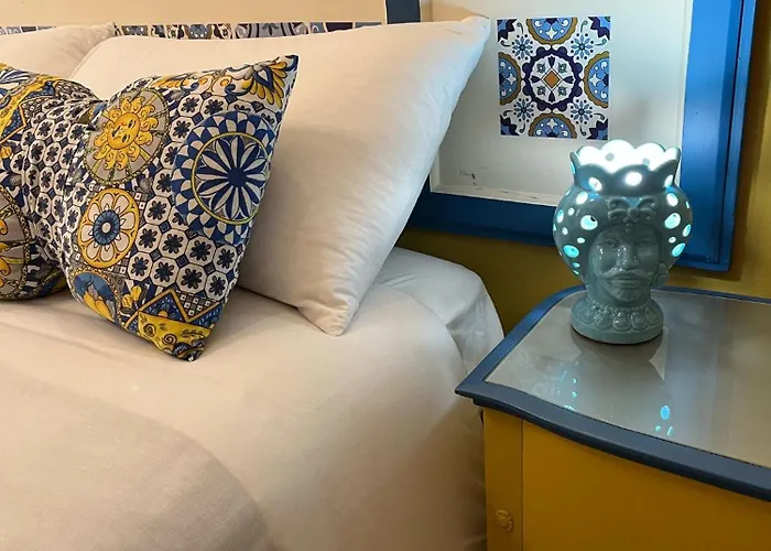 Villa Triscele Holiday Home