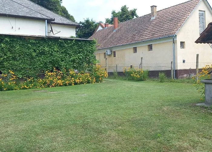 Szabadsag-Szallas
