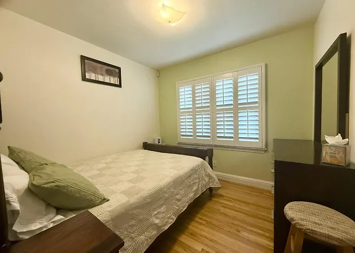 Historic, Family-Friendly Home In Downtown