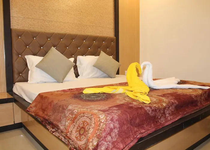 Hotel Skylark