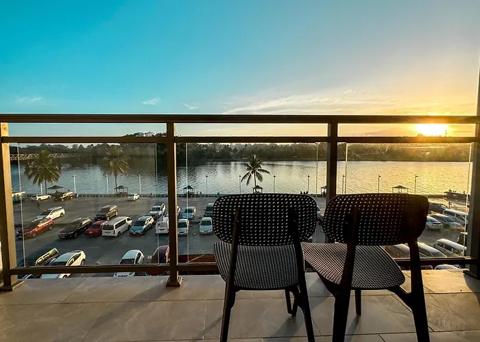 Nausori Plaza Hotel
