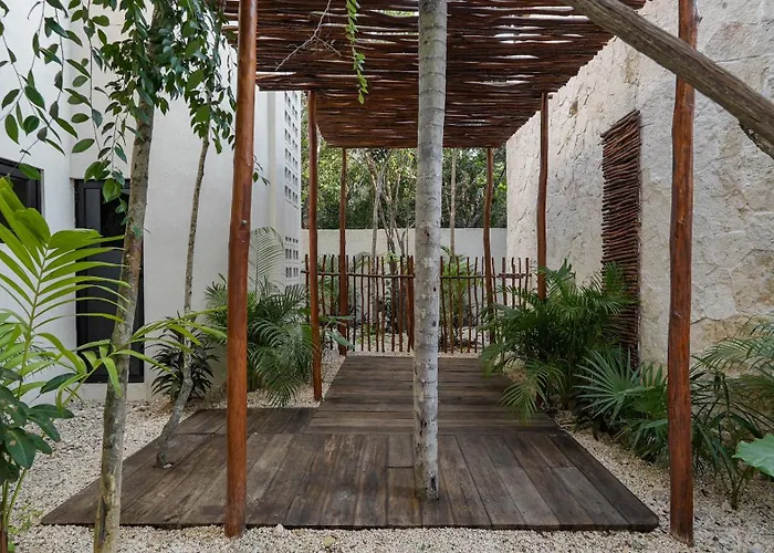 Divine House With Private Roof And Pool Only 1Km From The Beach