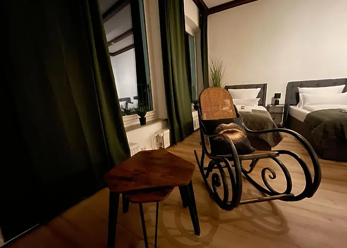 Zentrale Ferienwohnung Mit Blick Auf Den See Inklusive Parkplatz Und Internet Geschaeftsreisende Willkommen
