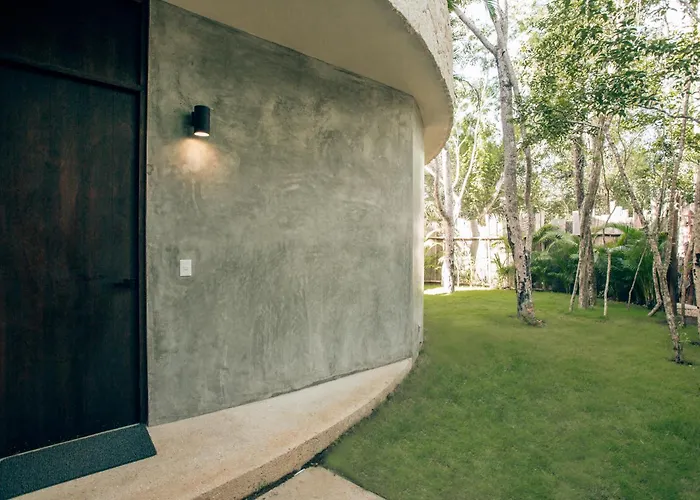 Luxury Jungle Villa-Pvt Pool -100Mbs- Concierge 8A