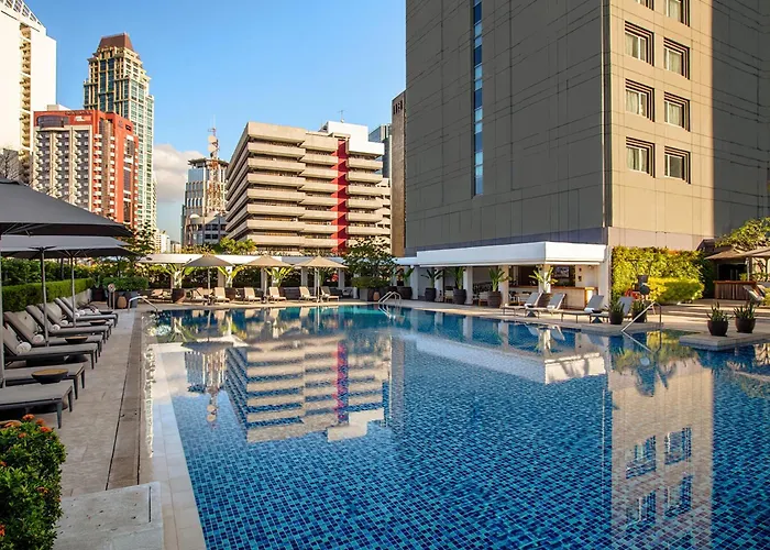 Makati Shangri-La, Manila
