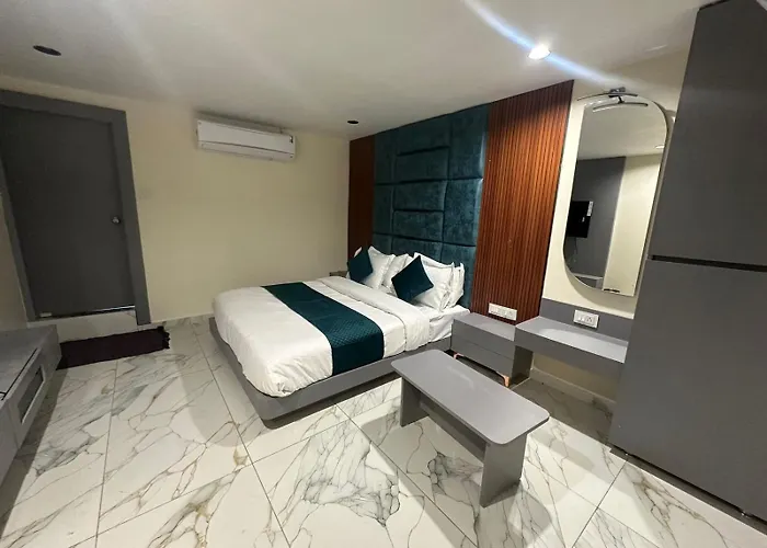 Hotel Shyam Paradise