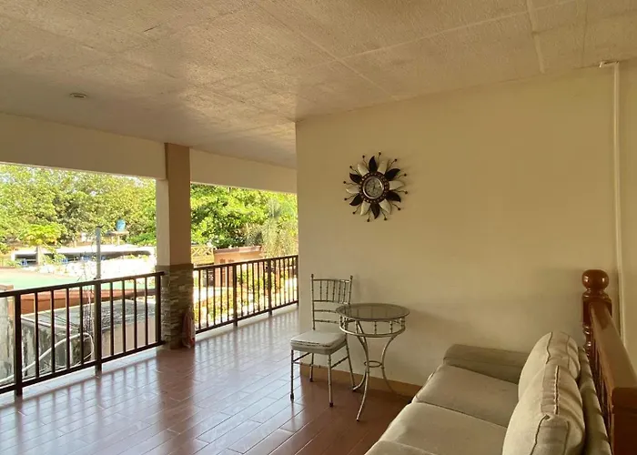 Los Ecijanos Inn