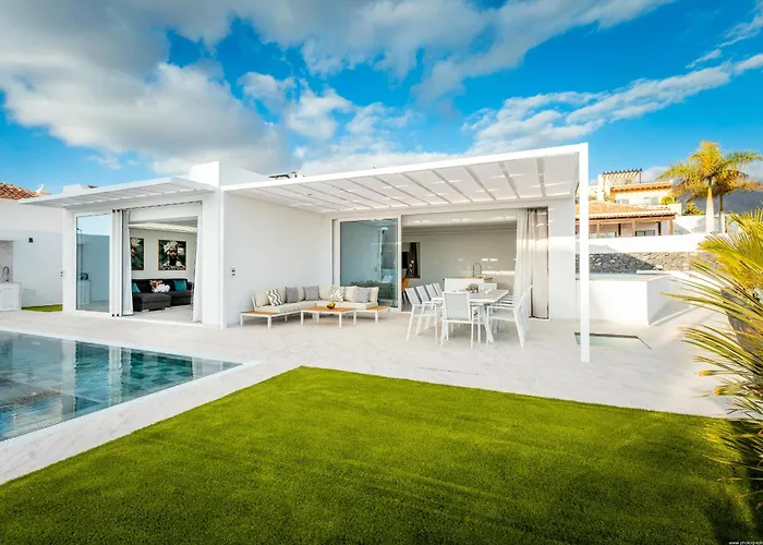 Villa Michelle Private Oasis Heated Pool And Wifi