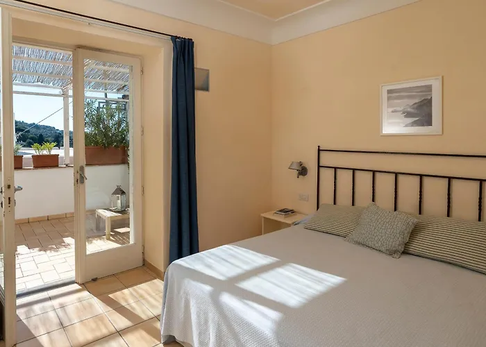 Hotel Senaria
