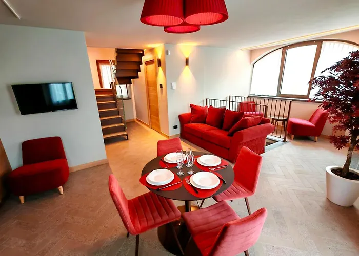 Le Reve Charmant Apartments - Via De L Ostan, 18