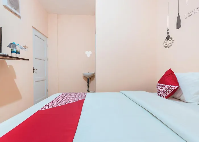 Hotel O Eden Guest House